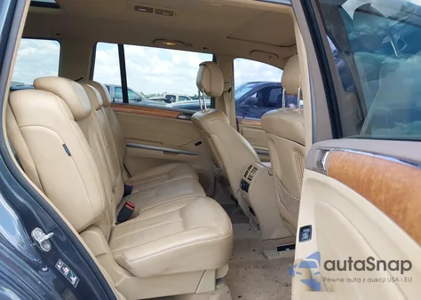 2010 Mercedes-Benz Gl 550 4Matic z USA, uszkodzony, nr VIN 4JGBF8GE8AA573694